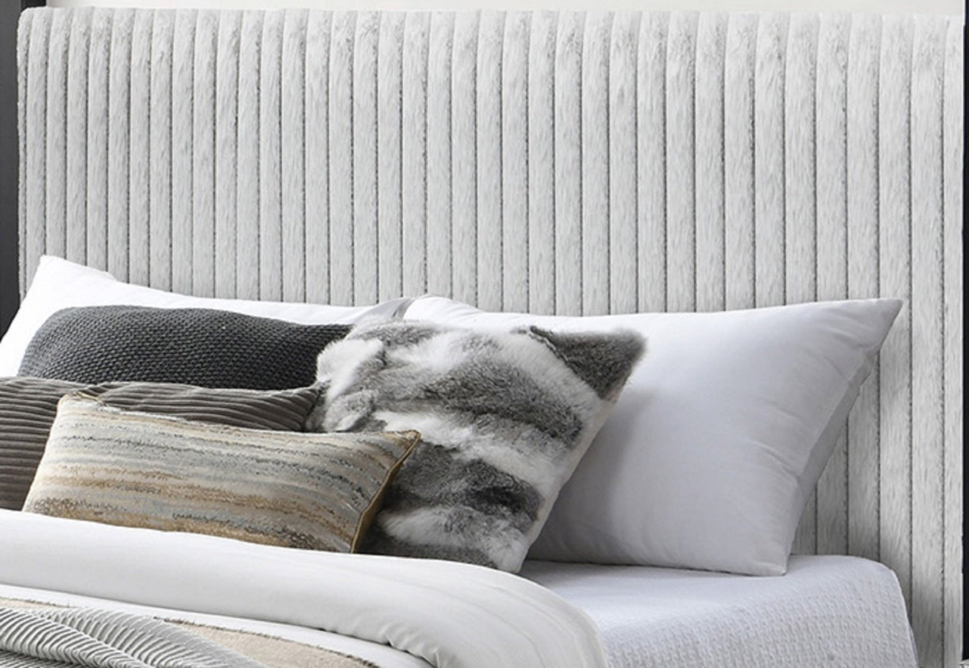 Chelsea Upholstered Canopy King Bed - Bunk and Bed Co.